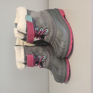 Cat & Jack Girls size 9 Snow Boots